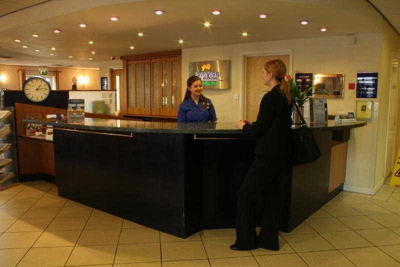 Holiday Inn Express Peterborough By Ihg Interior photo